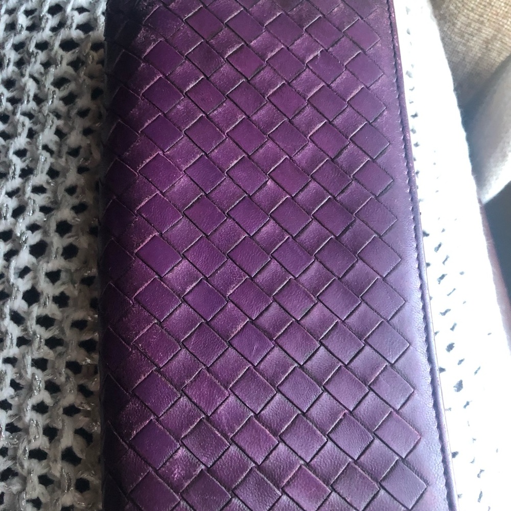 Authentic Bottega Veneta wallet - Picture 2 of 9